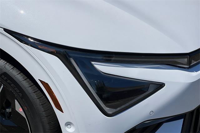 Photo of 2025 Glacier White Pearl Kia EV6