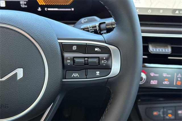 Photo of 2026 C7s Wk Kia K5