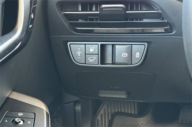 Photo of 2025 Wolf Gray Kia EV6