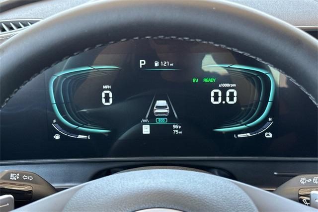 Photo of 2025 Fusion Black Kia Sportage Hybrid