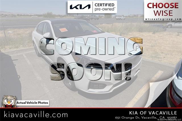 2017 Kia Cadenza