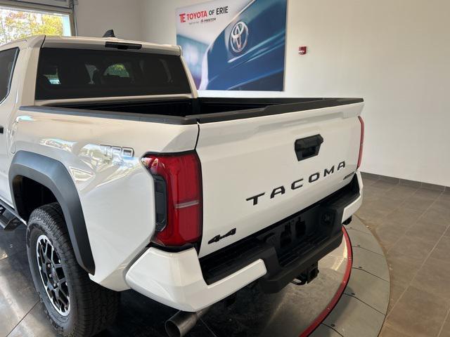 Photo of 2025 Ice Cap Toyota Tacoma