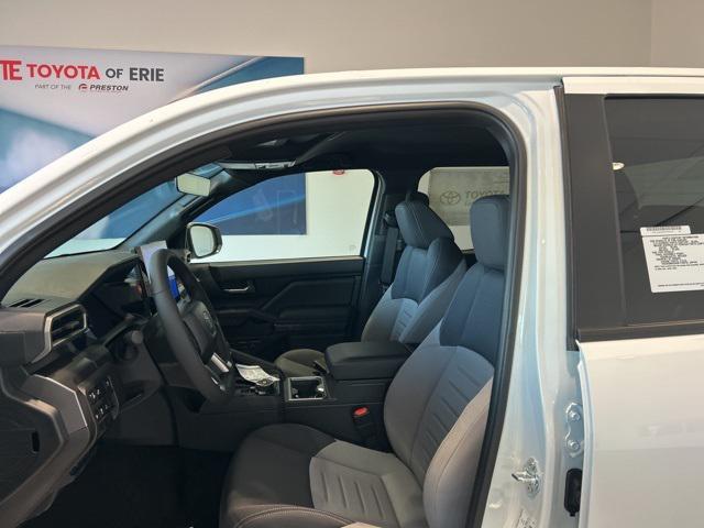 Photo of 2025 Ice Cap Toyota Tacoma