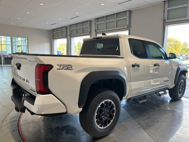 Photo of 2025 Ice Cap Toyota Tacoma