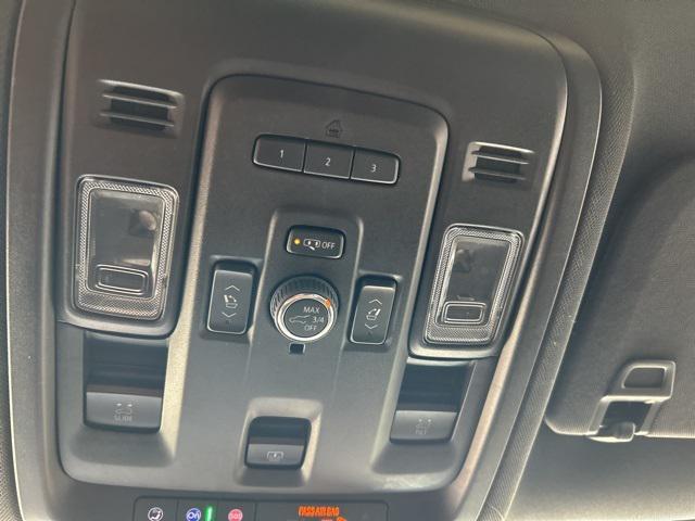 Photo of 2022 Satin Steel Metallic Chevrolet Suburban