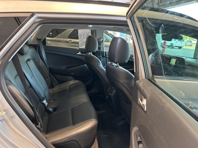 Photo of 2020 Stellar Silver Hyundai TUCSON