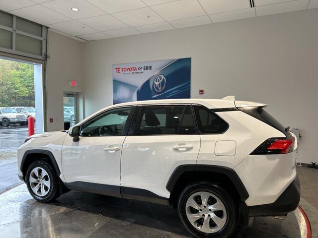Photo of 2022 White Toyota RAV4