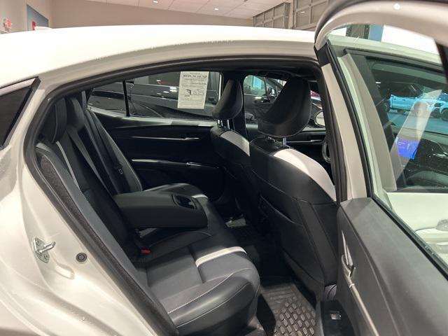 Photo of 2025 Ice Cap Toyota Camry