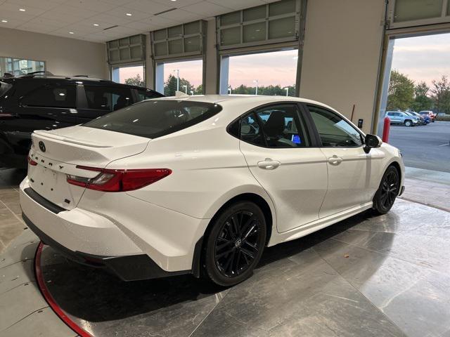 Photo of 2025 Ice Cap Toyota Camry