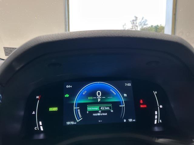 Photo of 2025 Ice Cap Toyota Camry
