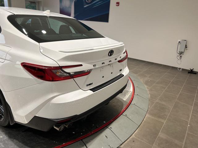 Photo of 2025 Ice Cap Toyota Camry