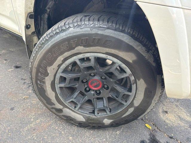 Photo of 2022 White Toyota 4Runner