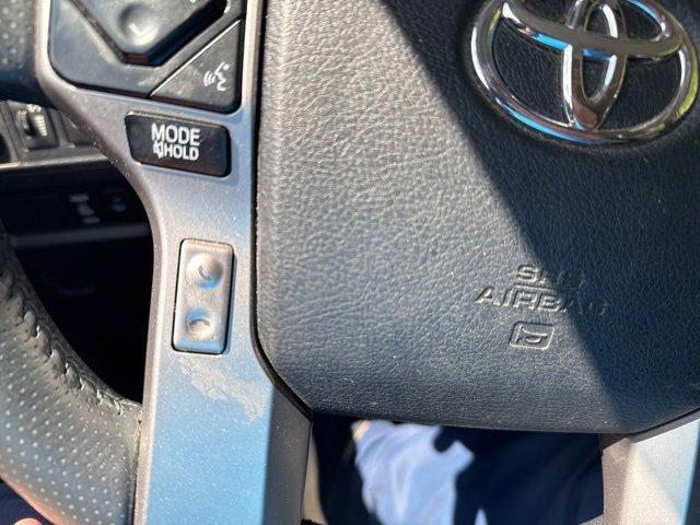 Photo of 2022 White Toyota 4Runner