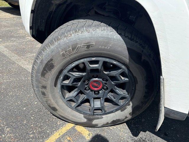 Photo of 2022 White Toyota 4Runner