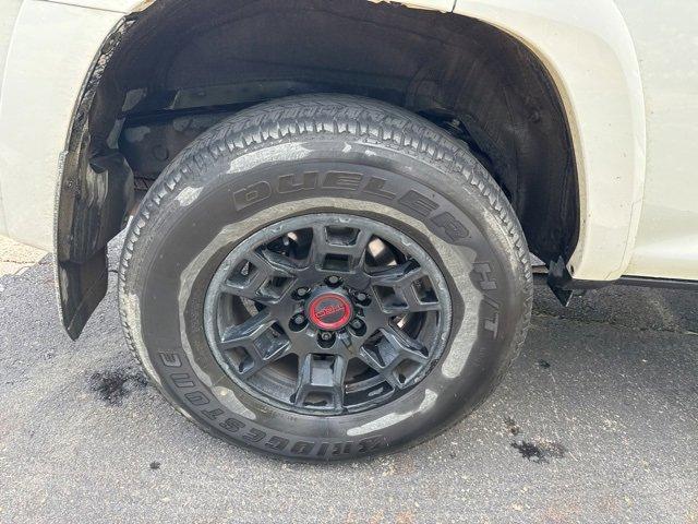 Photo of 2022 White Toyota 4Runner