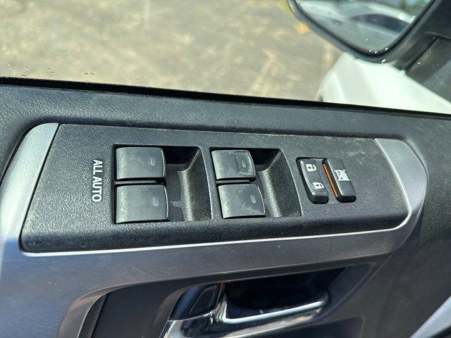 Photo of 2022 White Toyota 4Runner