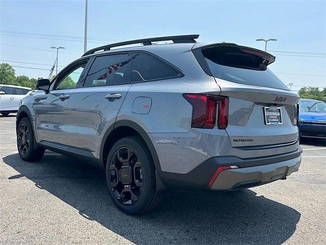 Photo of 2025 Everlasting Silver Kia Sorento
