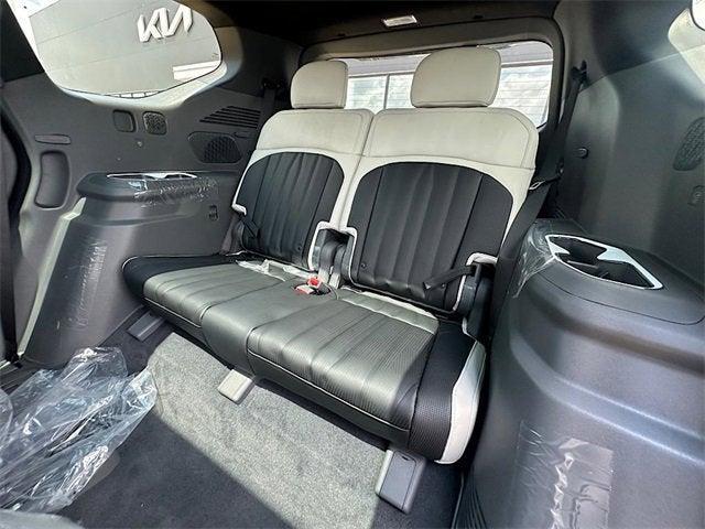 Photo of 2026 Glacial White Pearl Kia EV9