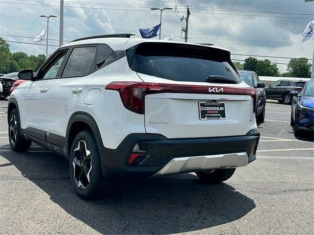 Photo of 2025 Snow White Pearl Kia Seltos