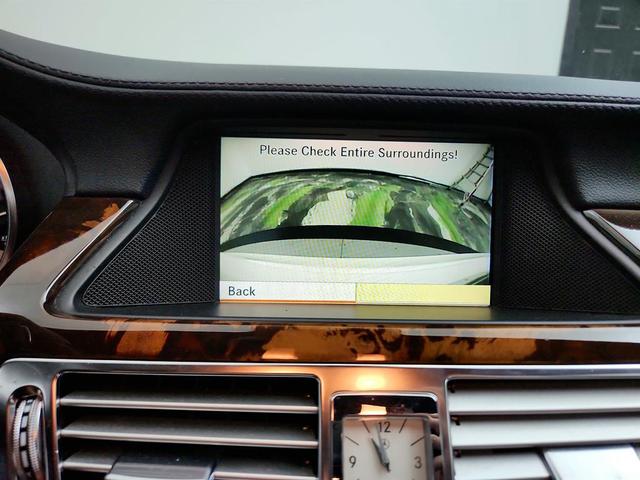 Photo of 2012 White Mercedes-Benz CLS-Class
