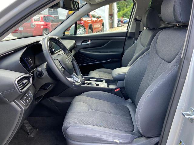 Photo of 2019 Symphony Silver Hyundai SANTA FE