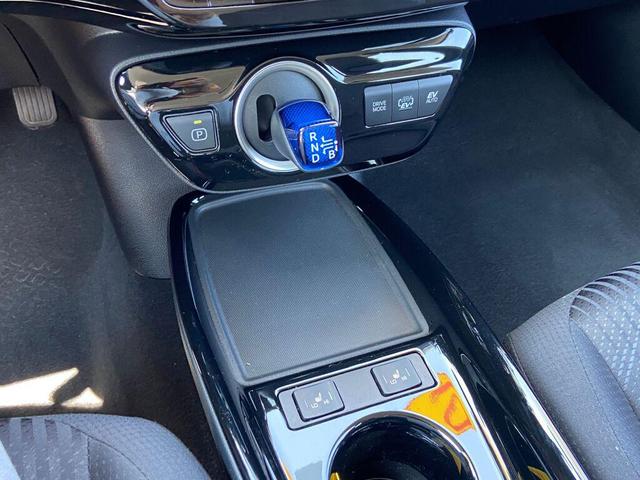 Photo of 2022 Blue Magnetism Toyota Prius Prime