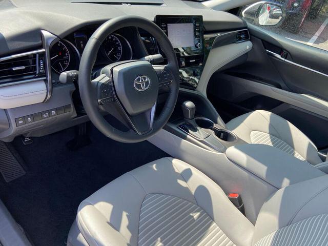 Photo of 2021 Super White Toyota Camry