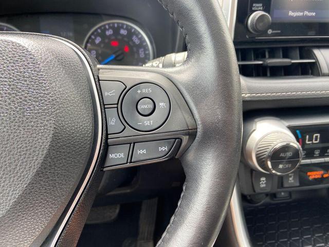 Photo of 2021 Silver Sky Metallic Toyota RAV4 Hybrid