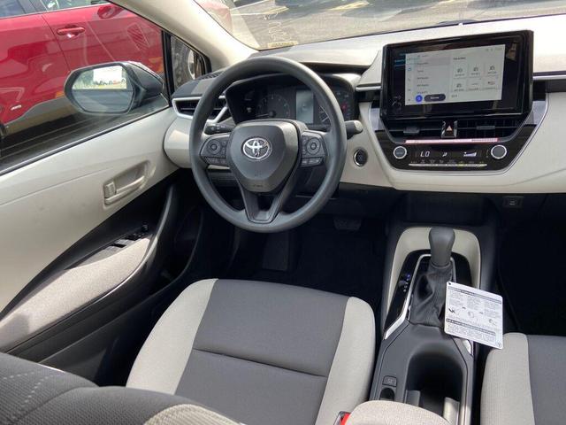 Photo of 2025 Black Toyota Corolla