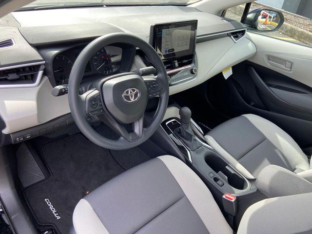 Photo of 2025 Black Toyota Corolla