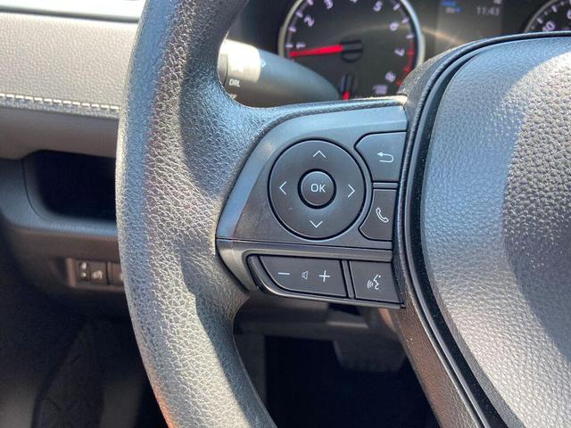 Photo of 2022 Silver Sky Metallic Toyota RAV4