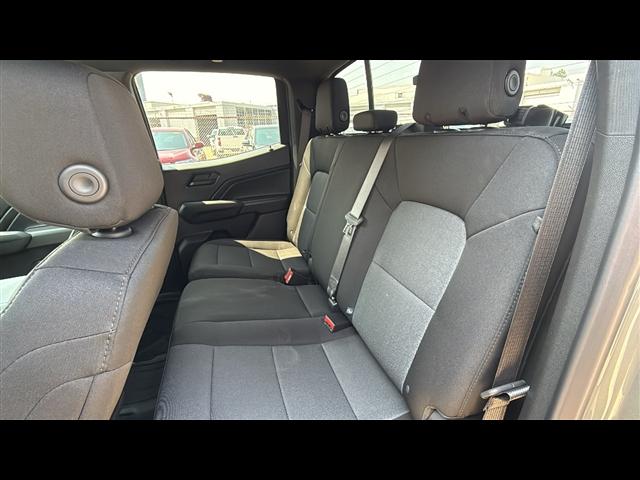 Photo of 2025 Gray Chevrolet Colorado