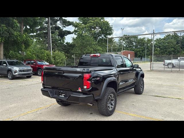 Photo of 2025 Black Chevrolet Colorado
