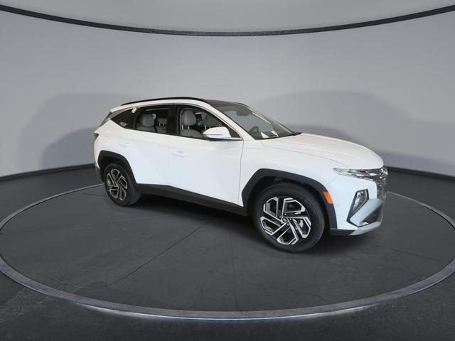 Photo of 2025 Creamy White Pearl Hyundai TUCSON Plug-In Hybrid