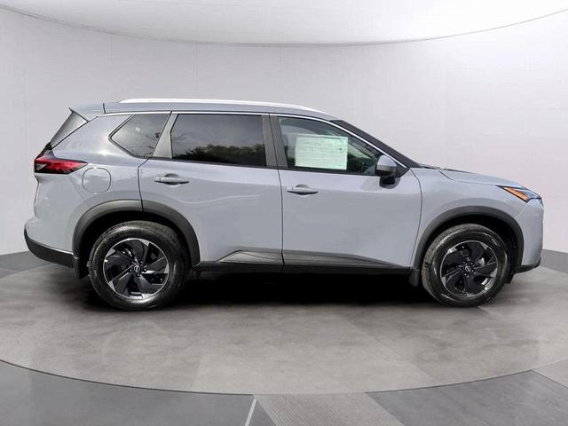 Photo of 2026 Boulder Gray Pearl Nissan Rogue