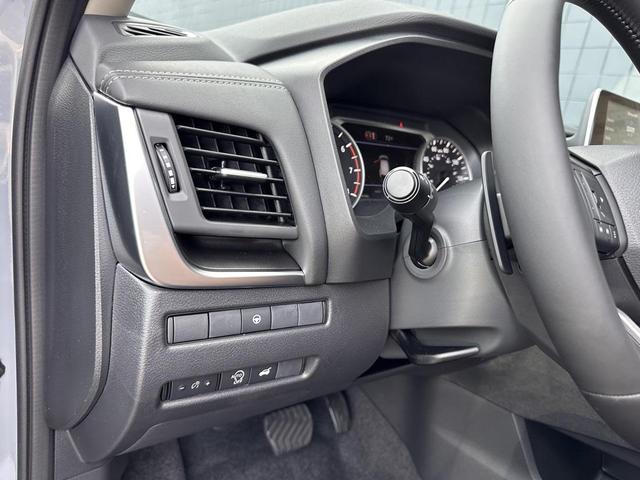 Photo of 2026 Boulder Gray Pearl Nissan Rogue