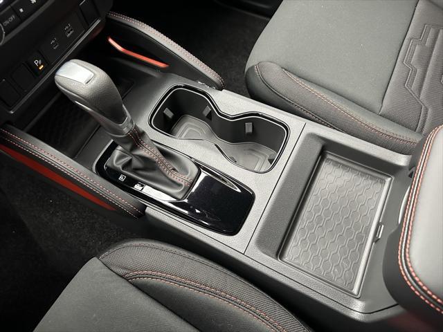 Photo of 2025 Super Black Nissan Frontier
