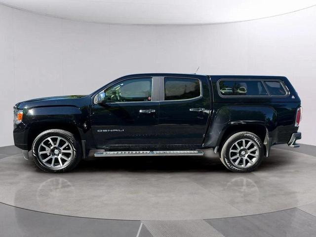 Photo of 2021 Onyx Black GMC Canyon