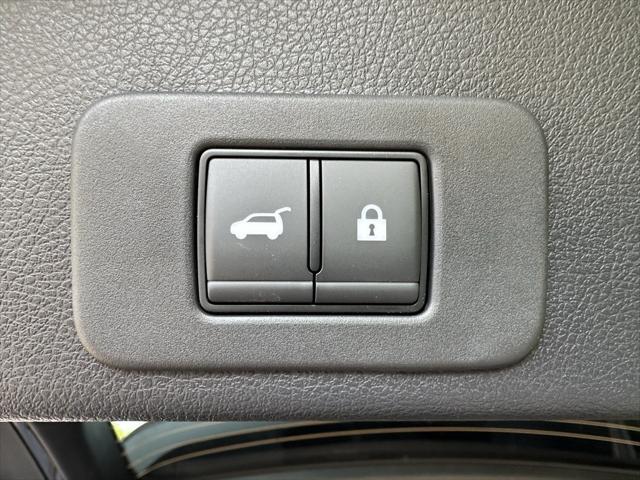 Photo of 2025 Super Black Nissan Murano