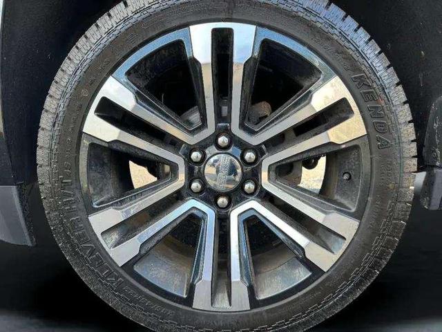 Photo of 2019 Black Metallic GMC Yukon