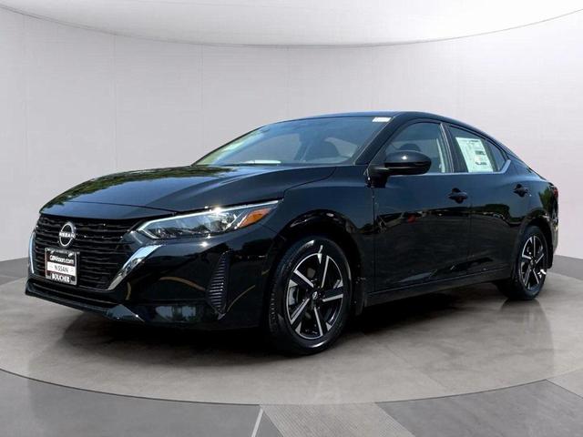 Photo of 2025 Super Black Nissan Sentra