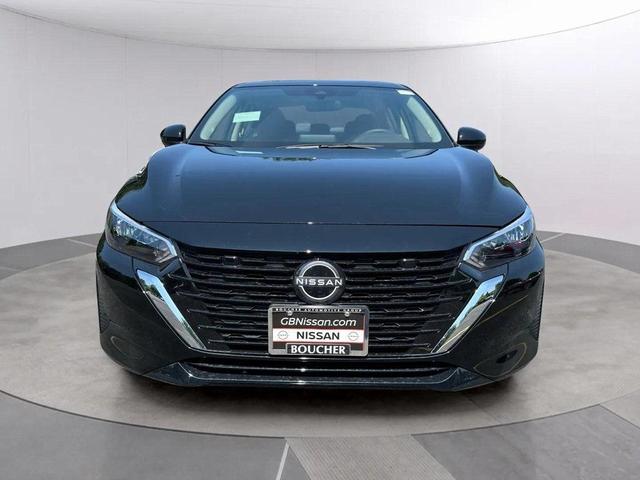 Photo of 2025 Super Black Nissan Sentra
