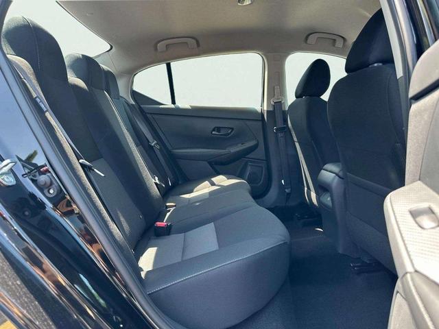 Photo of 2025 Super Black Nissan Sentra