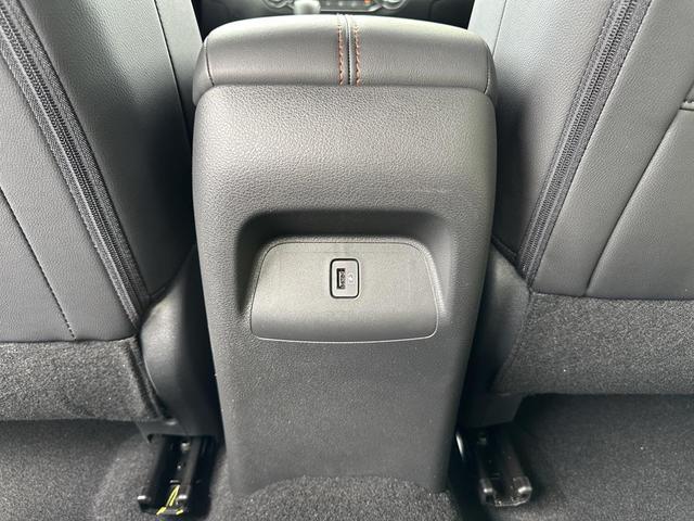 Photo of 2025 Electric Blue Metallic/Super Black Nissan Sentra
