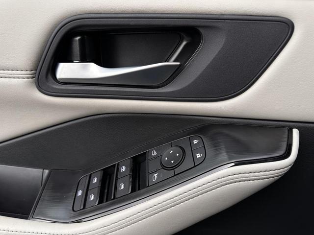 Photo of 2026 Super Black Nissan Rogue