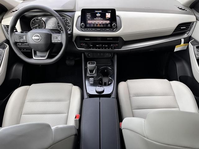 Photo of 2026 Super Black Nissan Rogue