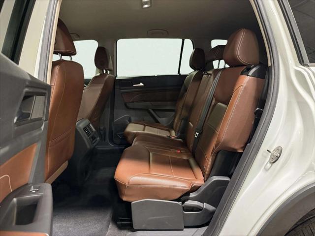 Photo of 2022 Pure White Volkswagen Atlas