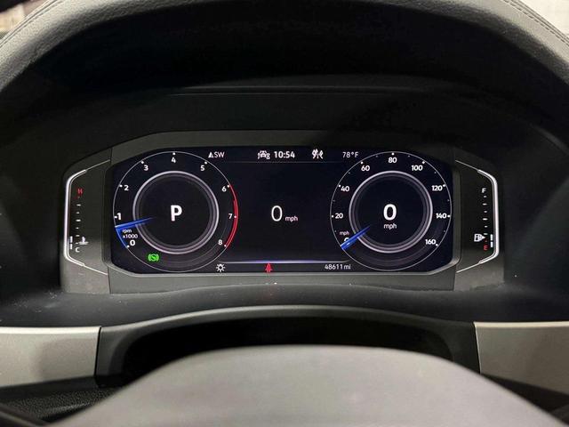 Photo of 2022 Pure White Volkswagen Atlas