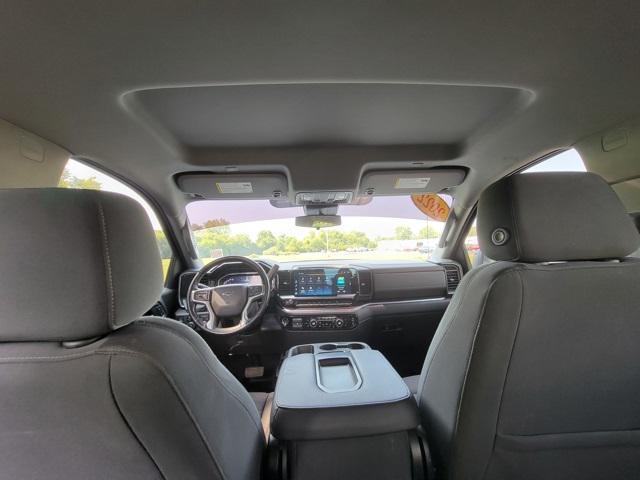 Photo of 2022 Silver Ice Metallic Chevrolet Silverado 1500