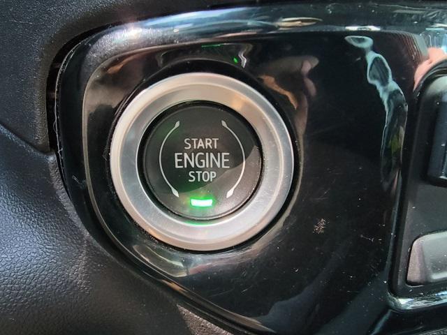 Photo of 2022 Silver Ice Metallic Chevrolet Silverado 1500